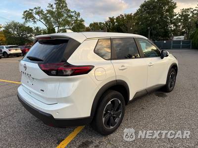 2025 Nissan Rogue SV - zdjęcie 17 z 30 - miniatura