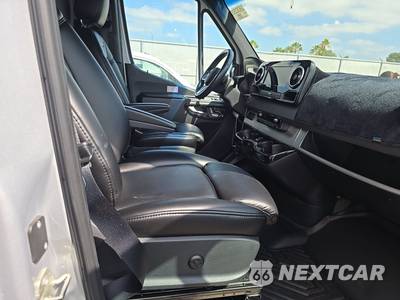 2021 Mercedes-Benz Sprinter 2500 Cargo Van Standard Roof 144.0" WB - zdjęcie 8 z 28 - miniatura