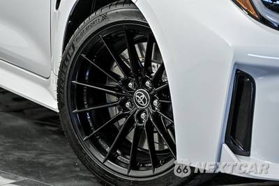 2023 Toyota GR Corolla Core - zdjęcie 3 z 26 - miniatura