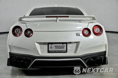 2019 Nissan GT-R Premium - zdjęcie 9 z 32 - miniatura