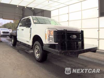 2025 Ford Super Duty F-250 XL Crew Cab Long Bed - zdjęcie 4 z 33 - miniatura