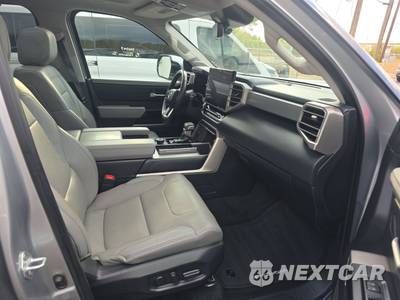 2023 Toyota Sequoia Limited - zdjęcie 14 z 29 - miniatura