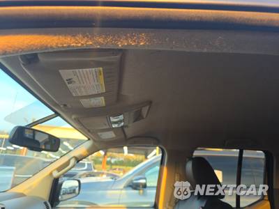 2015 Nissan Frontier SV Crew Cab Medium Bed - zdjęcie 22 z 28 - miniatura