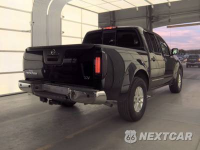 2015 Nissan Frontier SV Crew Cab Medium Bed - zdjęcie 4 z 28 - miniatura