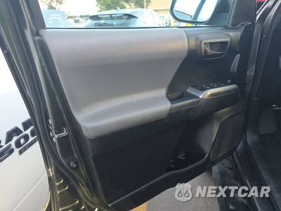2019 Toyota Tacoma SR5 Crew Cab Medium Bed - zdjęcie 9 z 26 - miniatura