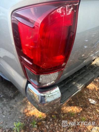 2018 Toyota Tacoma SR5 Extended Cab Long Bed w/Rear Doors - zdjęcie 42 z 48 - miniatura