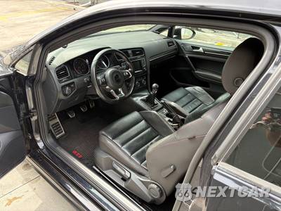 2015 Volkswagen Golf GTI SE Hatchback - zdjęcie 11 z 20 - miniatura