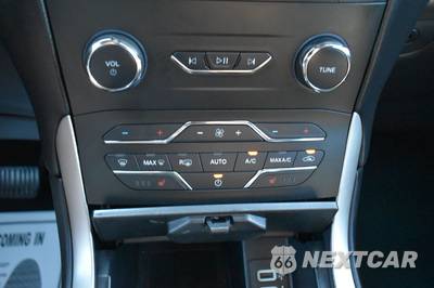 2019 Ford Edge SEL - zdjęcie 17 z 20 - miniatura