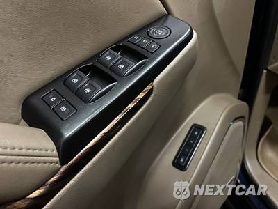 2019 GMC Yukon SLT 4SA - zdjęcie 37 z 50 - miniatura