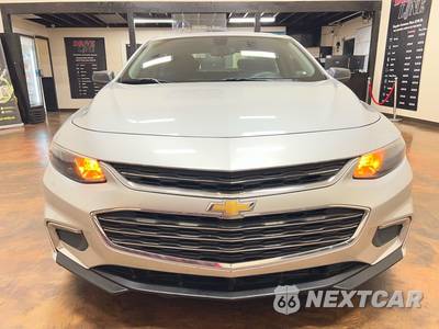 2018 Chevrolet Malibu LS 1LS - zdjęcie 4 z 41 - miniatura
