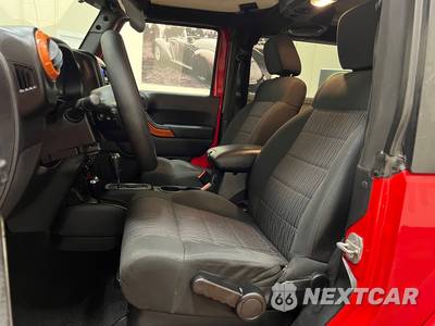 2011 Jeep Wrangler Sahara - zdjęcie 16 z 46 - miniatura