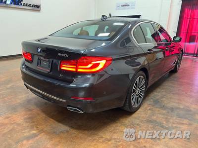 2019 BMW 5 Series Sedan 540i xDrive LUXURY LINE - zdjęcie 9 z 50 - miniatura