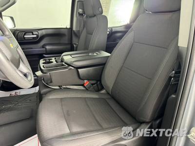 2025 Chevrolet Silverado 1500 Custom Crew Cab Short Bed 1CX - zdjęcie 30 z 43 - miniatura