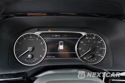 2026 Nissan Pathfinder SV - zdjęcie 9 z 19 - miniatura