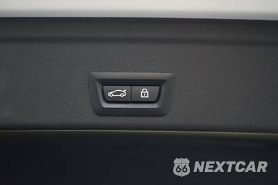 2023 BMW X6 Sports Activity Coupe xDrive40i M SPORT LINE - zdjęcie 32 z 34 - miniatura