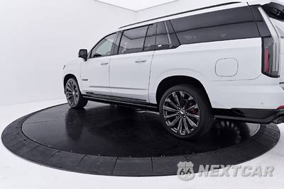 2026 Cadillac Escalade ESV V-Series 1SD - zdjęcie 9 z 50 - miniatura