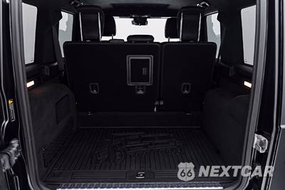 2023 Mercedes-Benz AMG G 63 4x4 Squared - zdjęcie 28 z 50 - miniatura