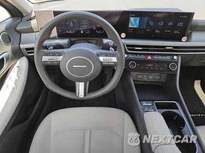 2025 Hyundai Sonata SEL - zdjęcie 9 z 31 - miniatura