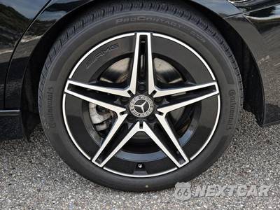2022 Mercedes-Benz C 300 4MATIC Sedan - zdjęcie 16 z 46 - miniatura
