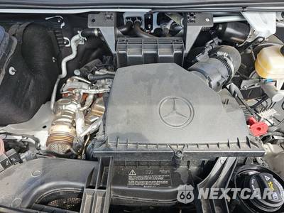 2024 Mercedes-Benz Sprinter 2500 Passenger Van Standard Roof 144.0" WB - zdjęcie 16 z 18 - miniatura