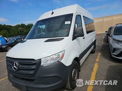 2024 Mercedes-Benz Sprinter 2500 Passenger Van Standard Roof 144.0" WB
