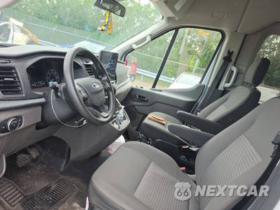 2024 Ford Transit Passenger Wagon XLT Medium Roof 148.0" WB - zdjęcie 7 z 18 - miniatura