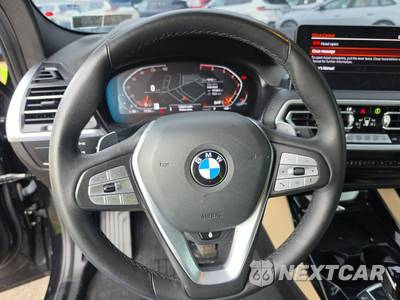 2024 BMW X4 Sports Activity Coupe xDrive30i - zdjęcie 10 z 31 - miniatura
