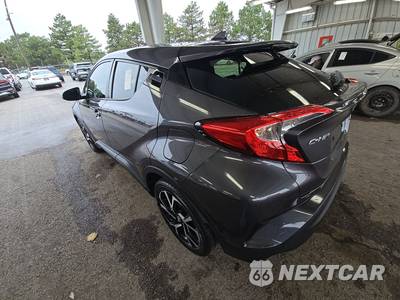 2018 Toyota C-HR XLE - zdjęcie 6 z 20 - miniatura