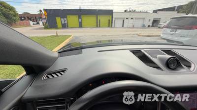 2024 Porsche Macan - zdjęcie 27 z 46 - miniatura