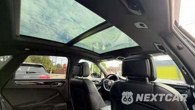 2024 Porsche Macan - zdjęcie 37 z 46 - miniatura