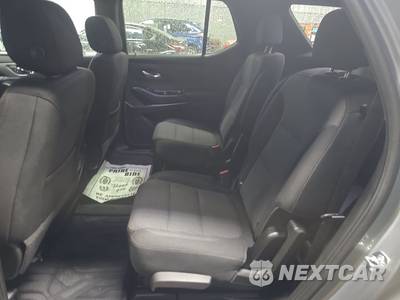 2023 Chevrolet Traverse LT Cloth 1LT - zdjęcie 13 z 24 - miniatura