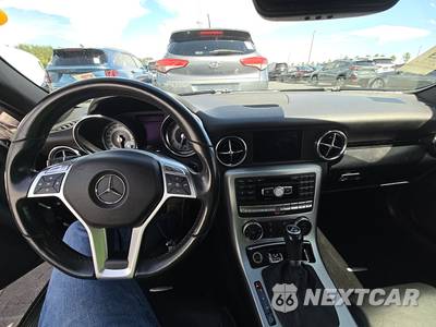 2014 Mercedes-Benz SLK 350 - zdjęcie 11 z 41 - miniatura