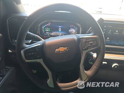 2025 Chevrolet Silverado 2500HD LT Crew Cab Medium Bed 1LT - zdjęcie 10 z 31 - miniatura
