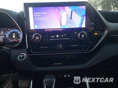 2024 Toyota Highlander Hybrid Limited - zdjęcie 11 z 20 - miniatura