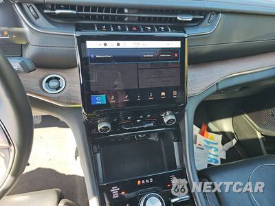 2023 Jeep Grand Cherokee L Summit - zdjęcie 11 z 27 - miniatura