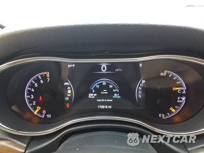 2014 Jeep Grand Cherokee Limited - zdjęcie 12 z 18 - miniatura