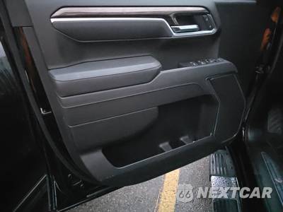 2026 Chevrolet Silverado 1500 LT Crew Cab Short Bed 1LT - zdjęcie 9 z 18 - miniatura