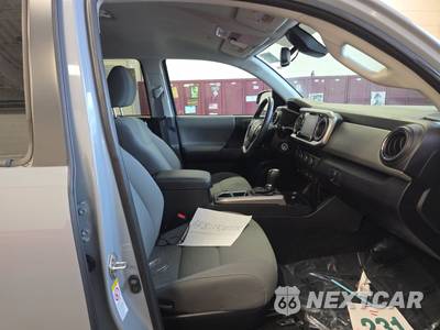 2020 Toyota Tacoma SR5 Crew Cab Medium Bed - zdjęcie 8 z 20 - miniatura
