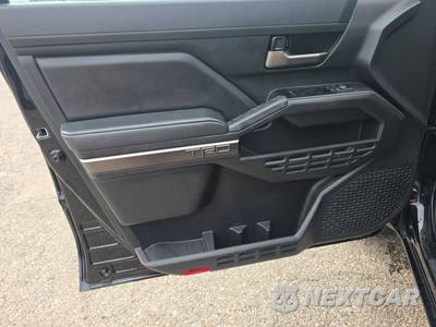 2025 Toyota Tacoma TRD Sport Crew Cab Medium Bed - zdjęcie 9 z 31 - miniatura