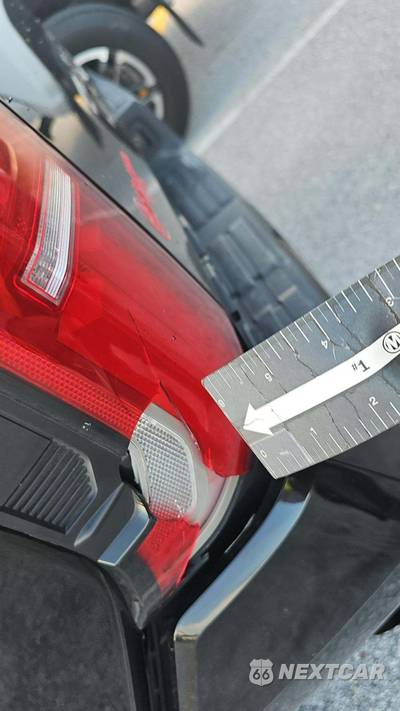 2025 Toyota Tacoma TRD Sport Crew Cab Medium Bed - zdjęcie 27 z 31 - miniatura
