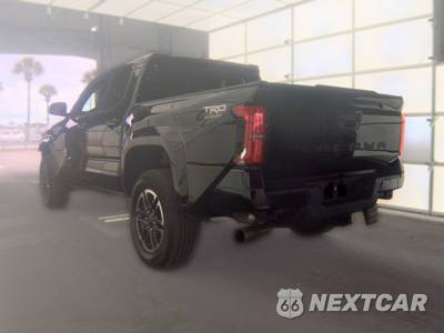 2025 Toyota Tacoma TRD Sport Crew Cab Medium Bed - zdjęcie 6 z 31 - miniatura