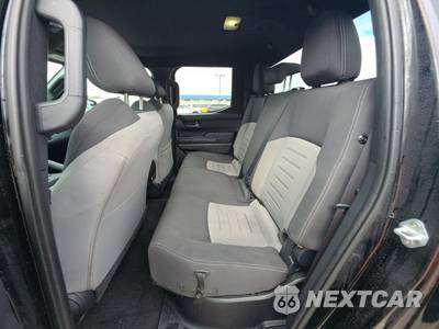 2025 Toyota Tacoma TRD Sport Crew Cab Medium Bed - zdjęcie 13 z 31 - miniatura