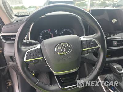 2023 Toyota Highlander Platinum - zdjęcie 10 z 25 - miniatura