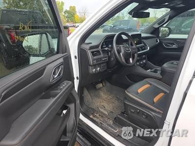 2024 GMC Yukon AT4 - zdjęcie 13 z 24 - miniatura