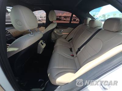 2018 Mercedes-Benz C 300 Sedan - zdjęcie 13 z 26 - miniatura