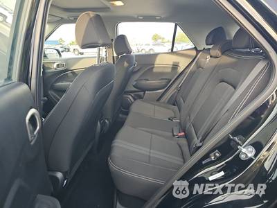 2026 Hyundai Venue SEL - zdjęcie 13 z 22 - miniatura