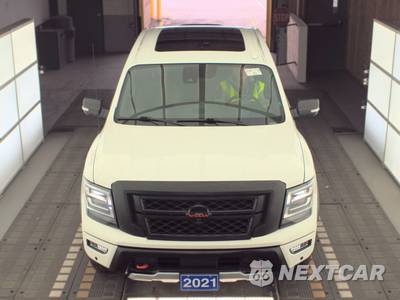 2021 Nissan TITAN PRO-4X Crew Cab Extra Short Bed - zdjęcie 2 z 30 - miniatura