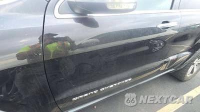 2015 Jeep Grand Cherokee Limited - zdjęcie 23 z 33 - miniatura