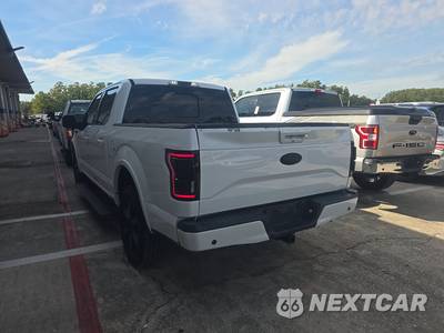 2016 Ford F-150 Lariat Crew Cab Short Bed - zdjęcie 6 z 19 - miniatura