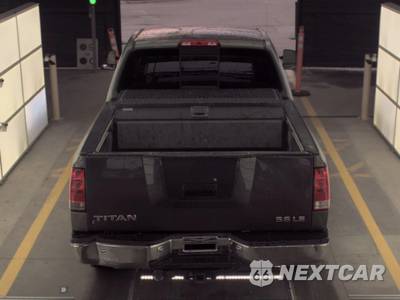 2004 Nissan TITAN LE Crew Cab Short Bed - zdjęcie 5 z 18 - miniatura